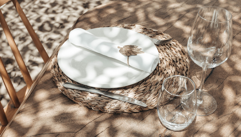 Table prepared in La Plage